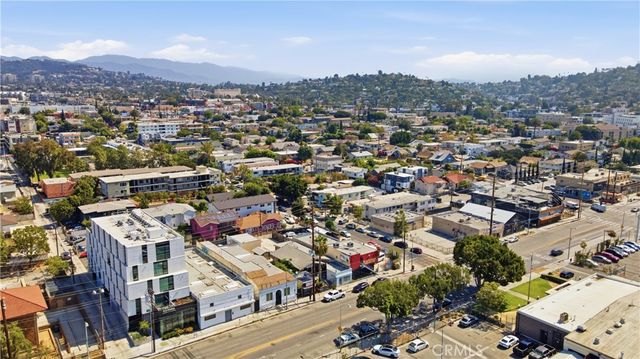4563 Santa Monica, Los Angeles, CA 90029