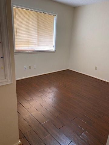 10122 Limewood Lane, Sugar Land, TX 77498