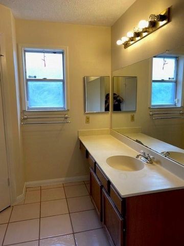 10122 Limewood Lane, Sugar Land, TX 77498