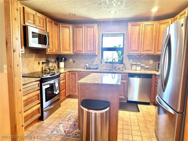 13404 Durant Hill Road, Poteau, OK 74953