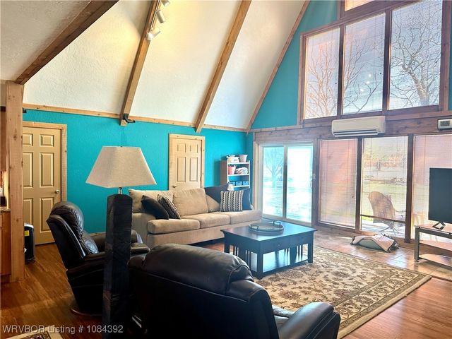 13404 Durant Hill Road, Poteau, OK 74953