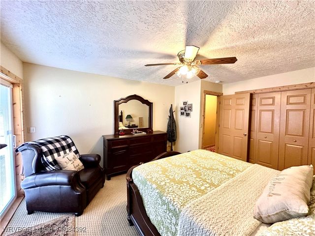 13404 Durant Hill Road, Poteau, OK 74953