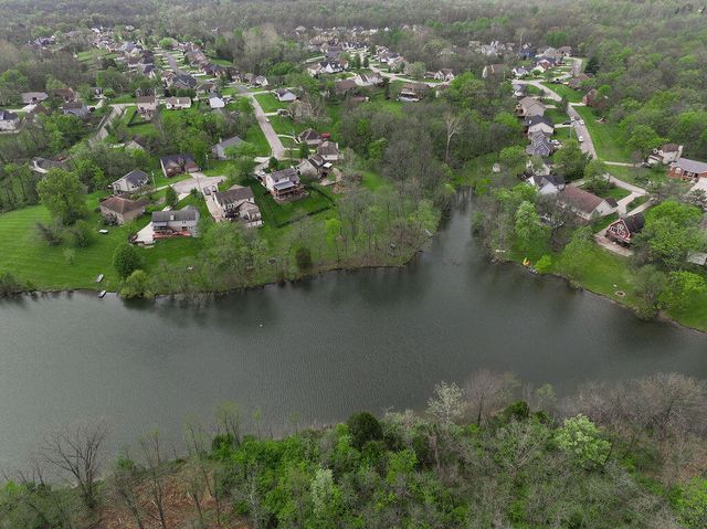 231 Lakeshore Drive, Georgetown, KY 40324