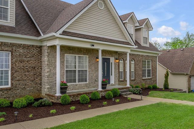 231 Lakeshore Drive, Georgetown, KY 40324