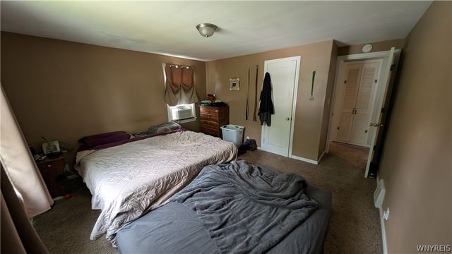 50 Amana Place, West Seneca, NY 14224