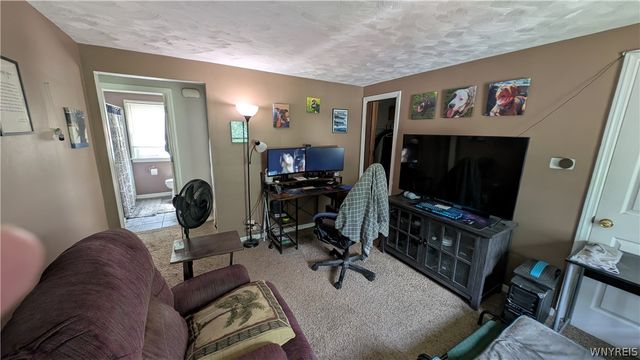 50 Amana Place, West Seneca, NY 14224