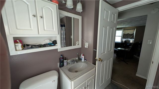 50 Amana Place, West Seneca, NY 14224