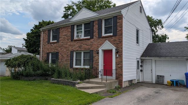 50 Amana Place, West Seneca, NY 14224
