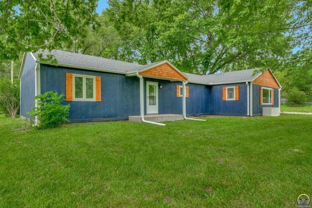 420 Osborn ST, Carbondale, KS 66414