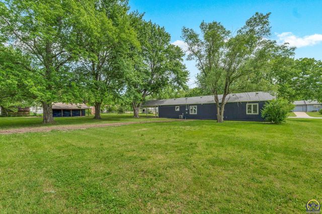 420 Osborn ST, Carbondale, KS 66414
