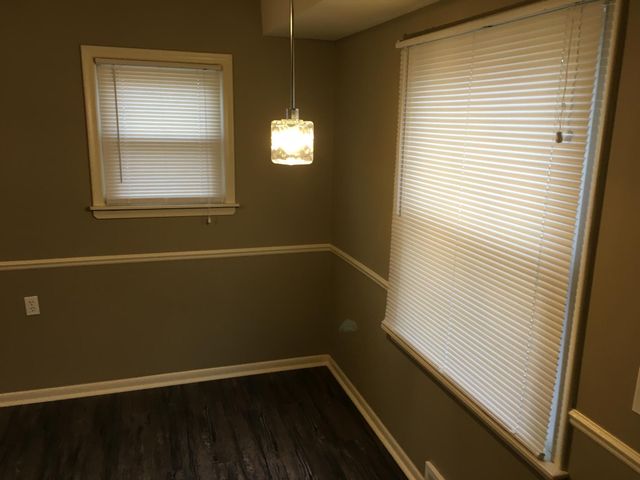 18705 Delaware Avenue, Redford, MI 48240