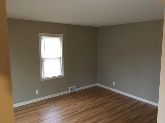 18705 Delaware Avenue, Redford, MI 48240