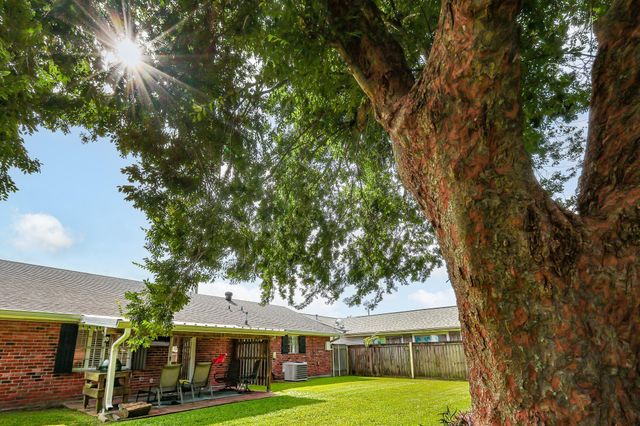 310 Amis St, Thibodaux, LA 70301