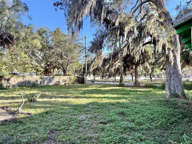 3912 E LOUISIANA AVENUE, Tampa, FL 33610