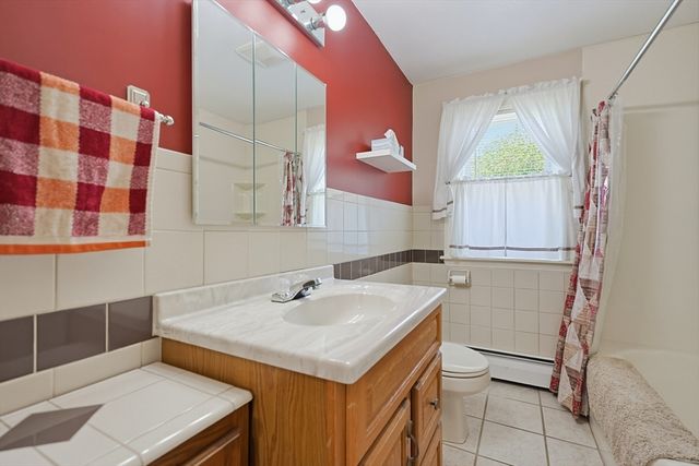156 Hampton St, Auburn, MA 01501
