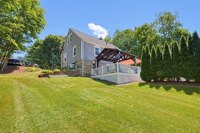 156 Hampton St, Auburn, MA 01501