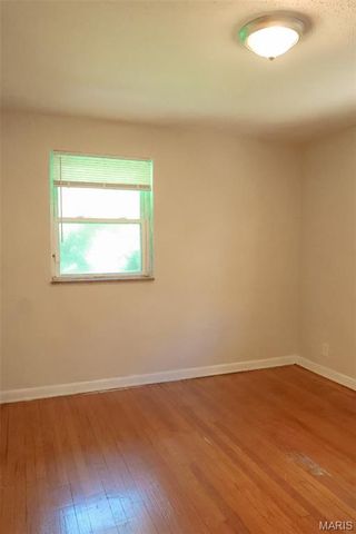 4300 Begg Boulevard, Northwoods, MO 63121
