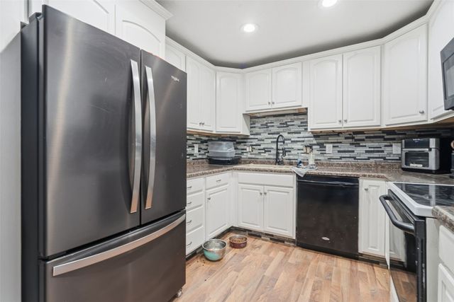 6807 Kingswood Lane NE, Cedar Rapids, IA 52402