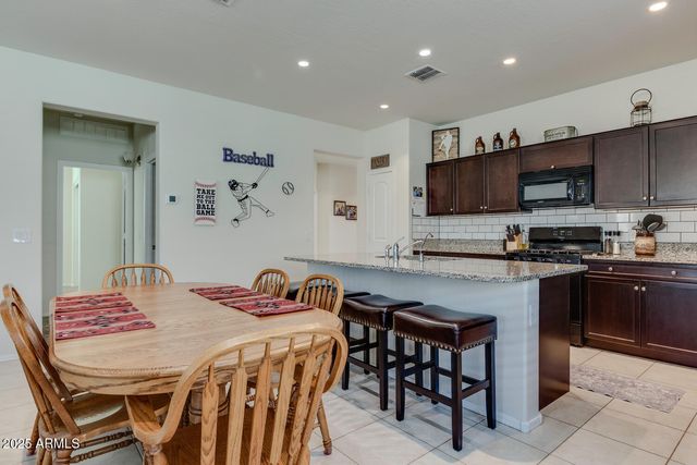 30216 W VERDE Lane, Buckeye, AZ 85396