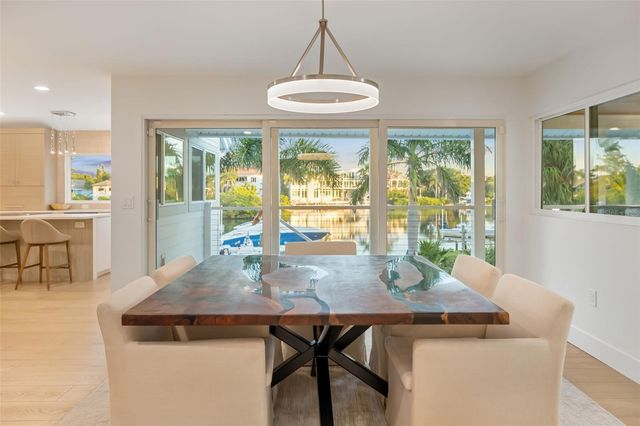 225 LITTLE POND LANE, Sarasota, FL 34242