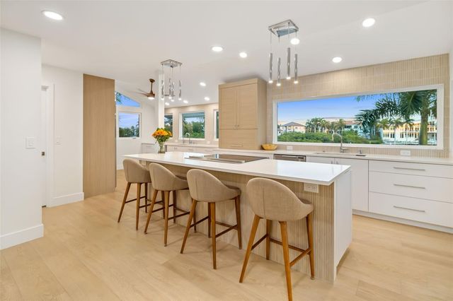 225 LITTLE POND LANE, Sarasota, FL 34242