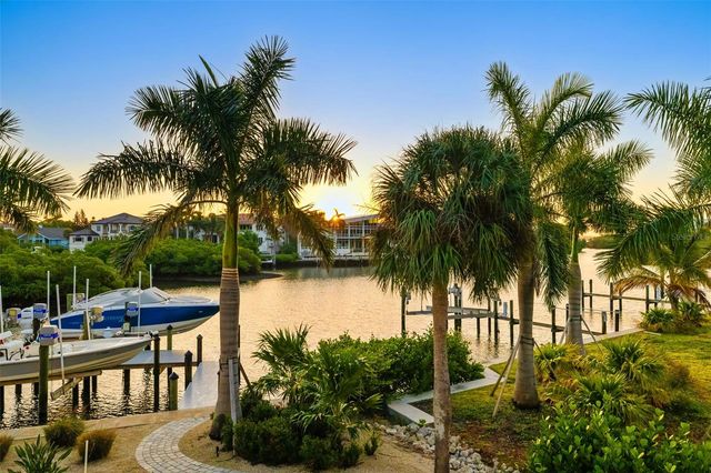 225 LITTLE POND LANE, Sarasota, FL 34242