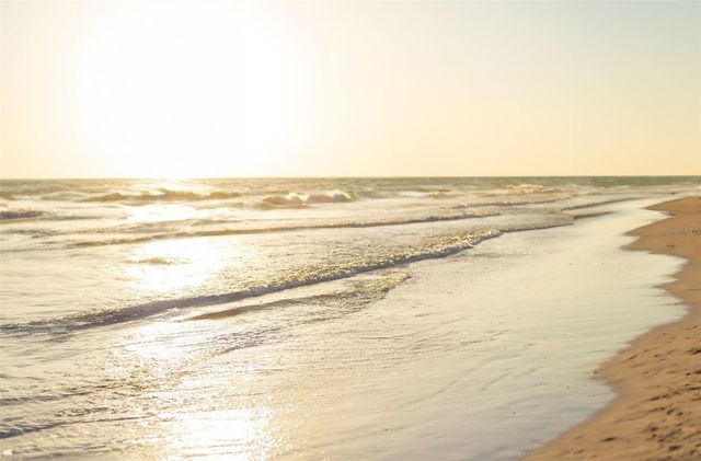 225 LITTLE POND LANE, Sarasota, FL 34242