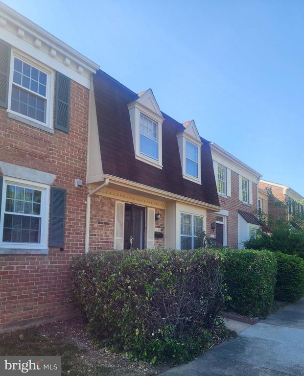 6494 FRANCONIA RD, Springfield, VA 22150