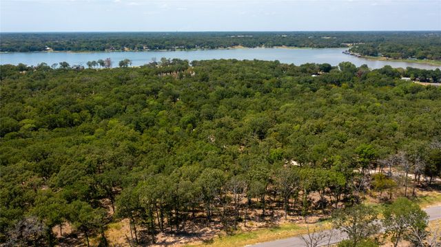 7321 Ranch Oaks Trail, Eustace, TX 75124