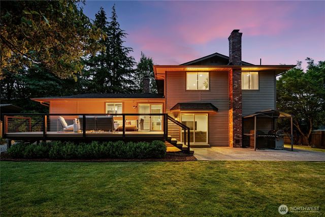 13249 SE 261st Street, Kent, WA 98042