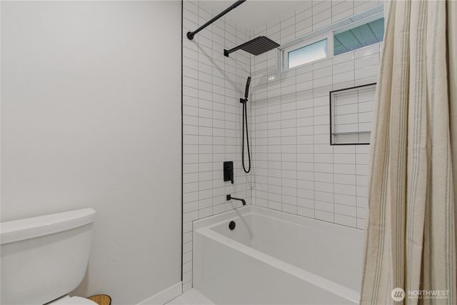 13249 SE 261st Street, Kent, WA 98042