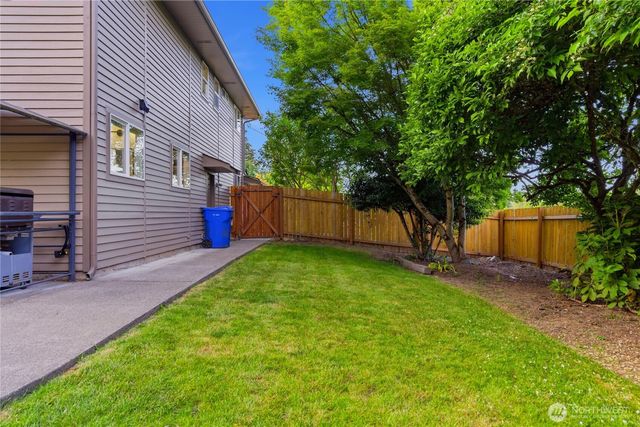 13249 SE 261st Street, Kent, WA 98042