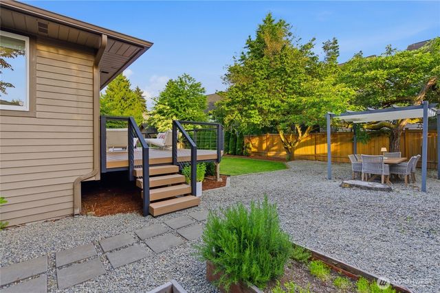 13249 SE 261st Street, Kent, WA 98042