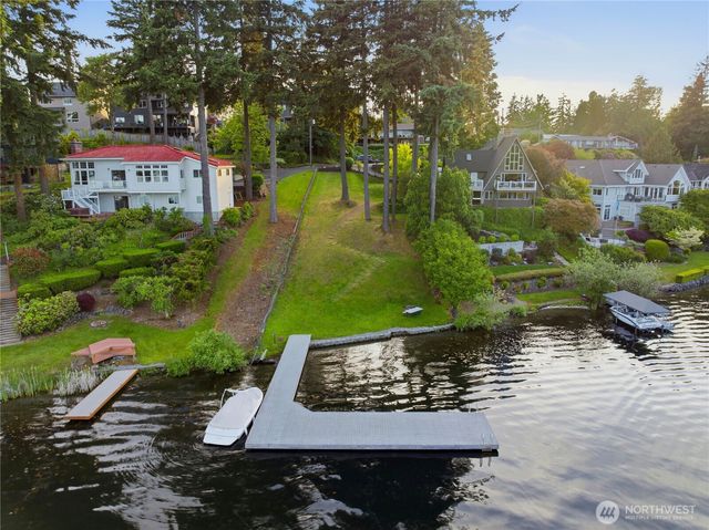 13249 SE 261st Street, Kent, WA 98042