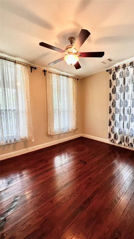 1815 Chapman Street, Houston, TX 77009