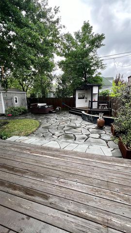 1815 Chapman Street, Houston, TX 77009