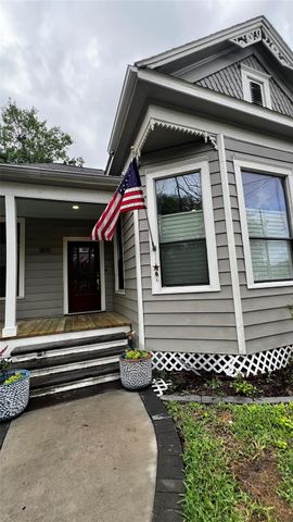 1815 Chapman Street, Houston, TX 77009