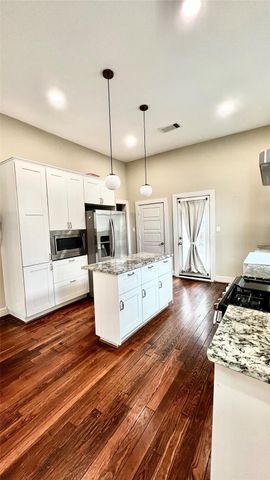 1815 Chapman Street, Houston, TX 77009
