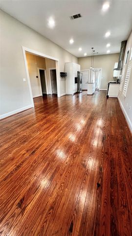 1815 Chapman Street, Houston, TX 77009
