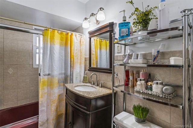 157 E 49th Street, Brooklyn, NY 11203