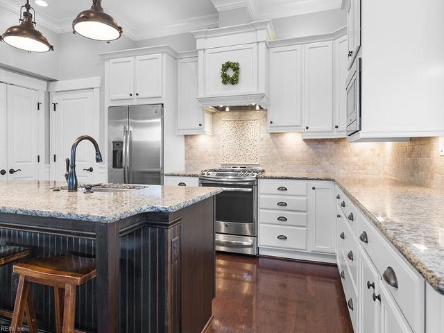 1153 Edinburgh PW, Chesapeake, VA 23322
