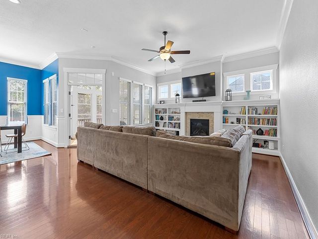 1153 Edinburgh PW, Chesapeake, VA 23322