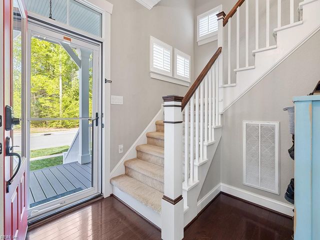 1153 Edinburgh PW, Chesapeake, VA 23322