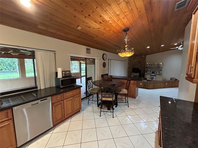 6383 NW 62nd Ter, Parkland, FL 33067