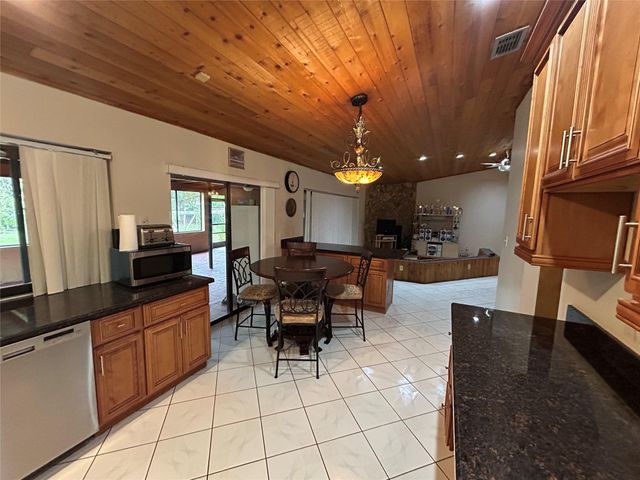 6383 NW 62nd Ter, Parkland, FL 33067