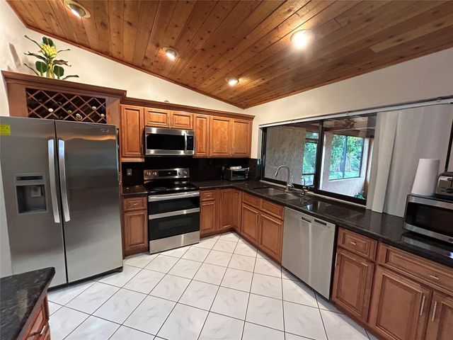 6383 NW 62nd Ter, Parkland, FL 33067