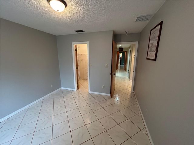 6383 NW 62nd Ter, Parkland, FL 33067