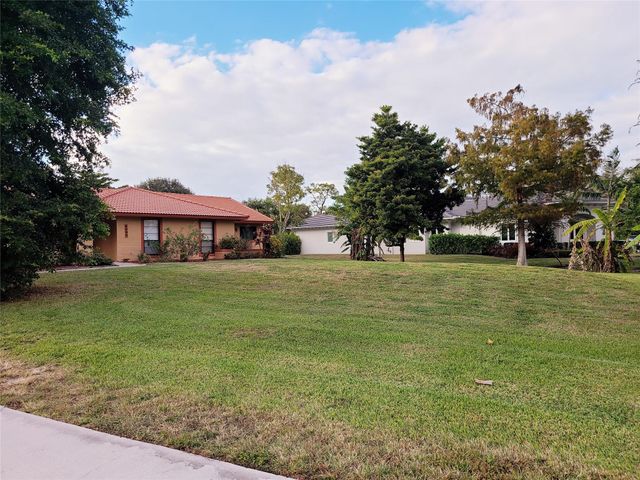 6383 NW 62nd Ter, Parkland, FL 33067