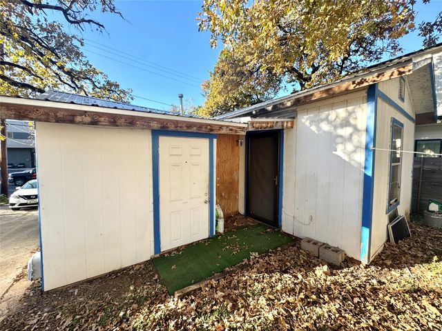 1133 Salina ST, Austin, TX 78702