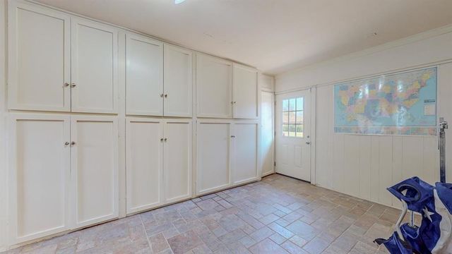 5710 Pickwick Lane, Beaumont, TX 77706